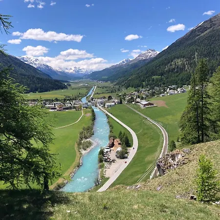 Engadina Chesa Gluna - Apartment *