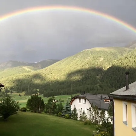 Apartment Engadina Chesa Gluna - Madulain