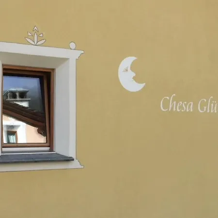 Apartment Engadina Chesa Gluna - Madulain