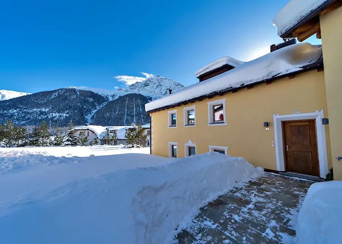 Engadina Chesa Gluna - * Madulain