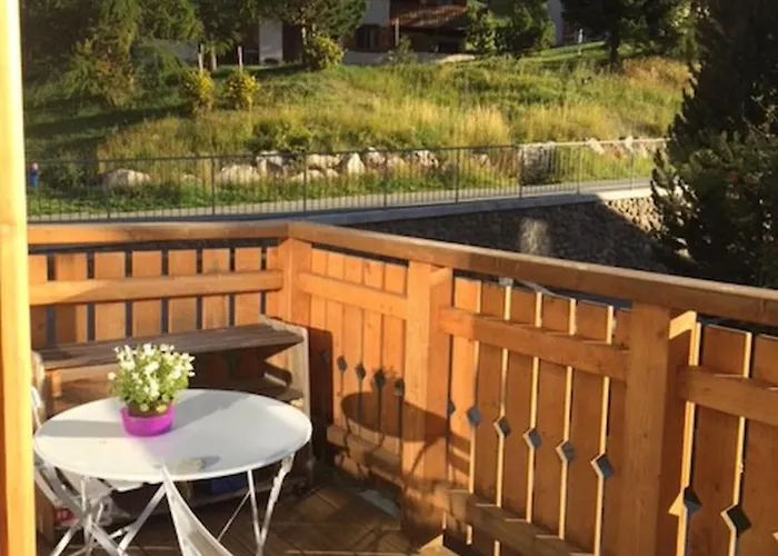 Engadina Chesa Gluna - Madulain