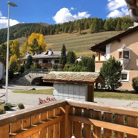 Engadina Chesa Gluna - Apartamento *